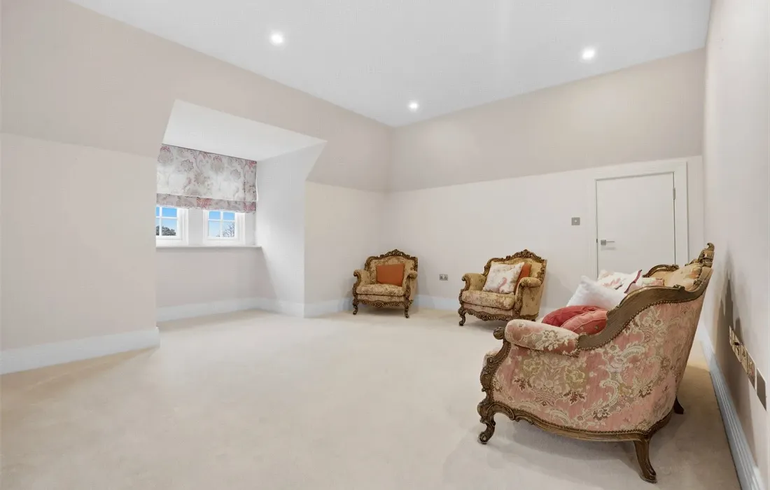 3 bedroom apartment for sale