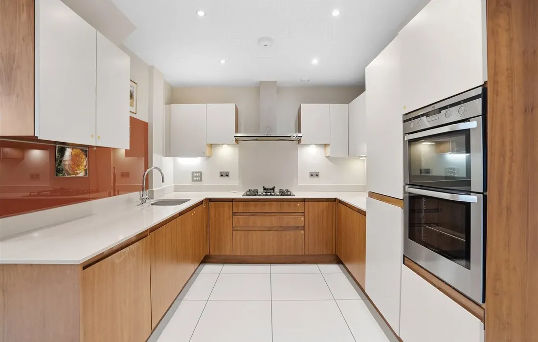 3 bedroom apartment for sale