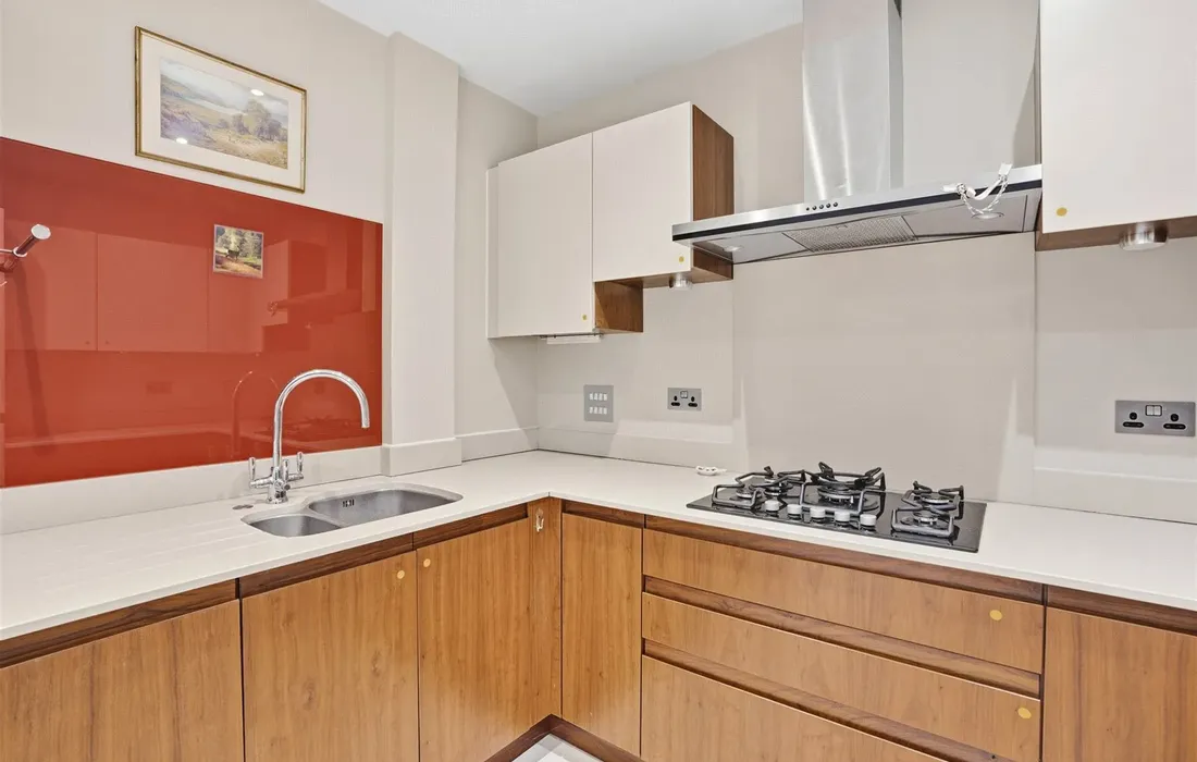 3 bedroom apartment for sale