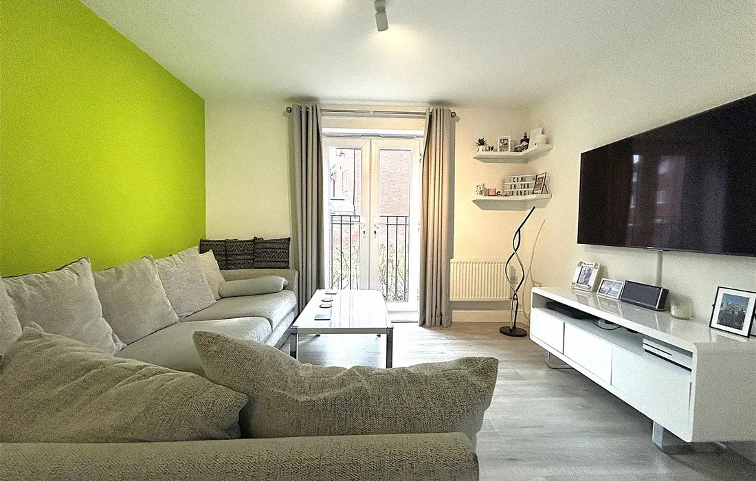 2 bedroom apartment for sale