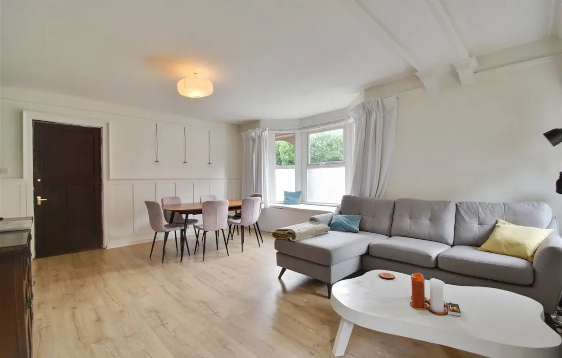 2 bedroom apartment for sale