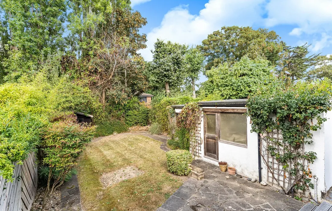 4 bedroom bungalow for sale
