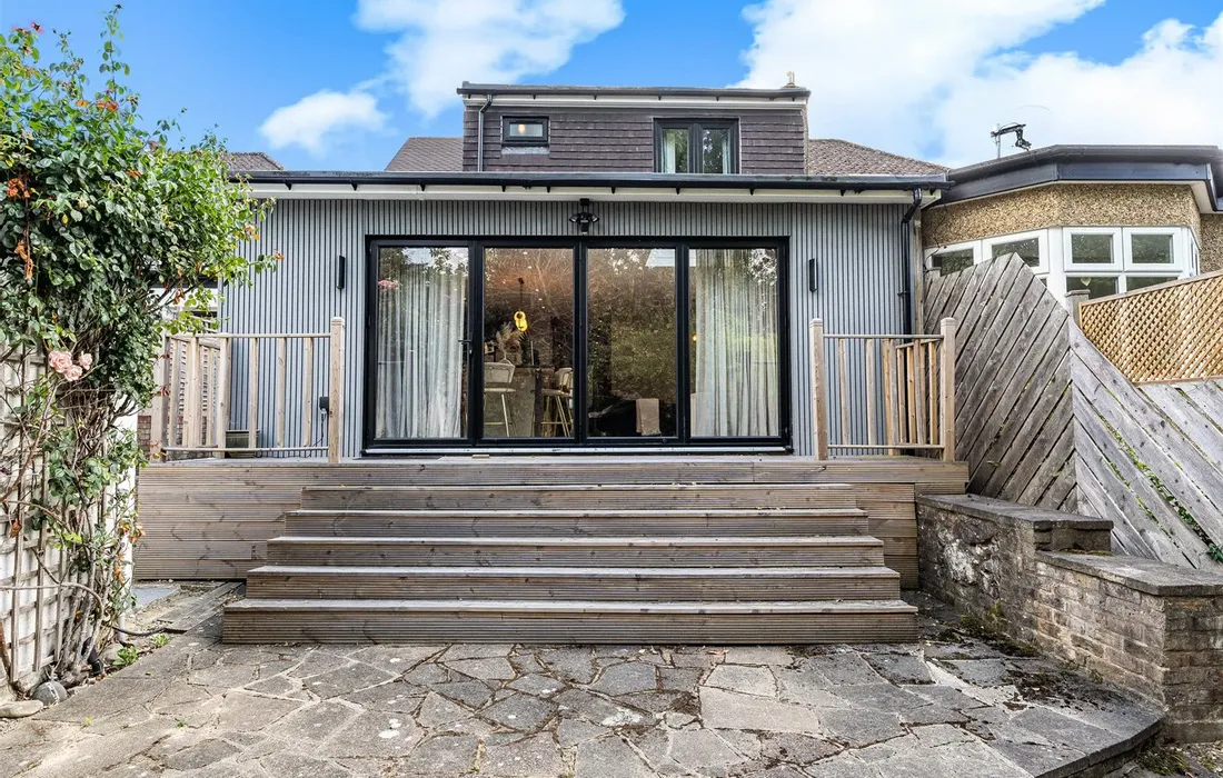 4 bedroom bungalow for sale