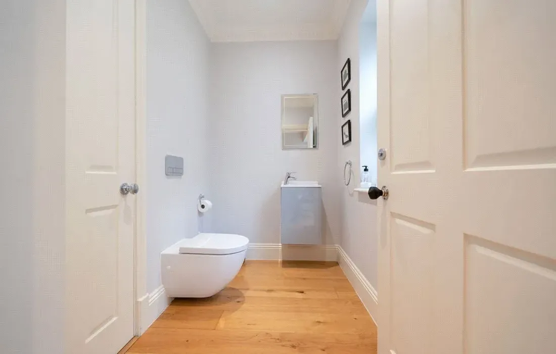 5 bedroom house for sale