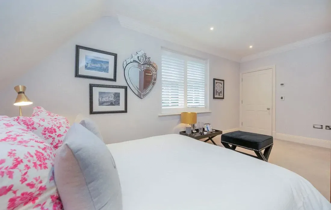 5 bedroom house for sale