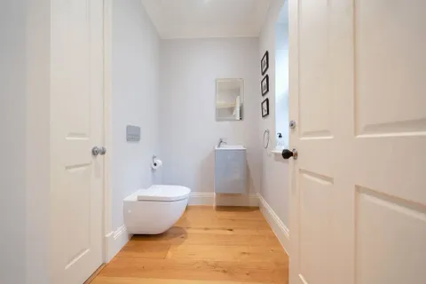 5 bedroom house for sale