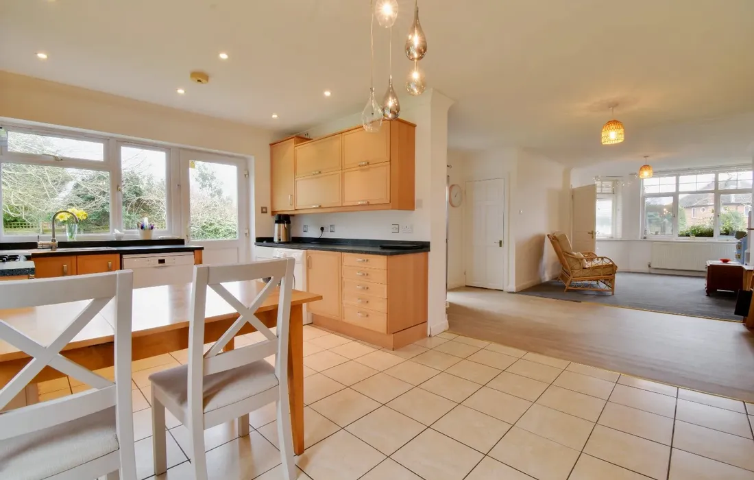 4 bedroom house to rent