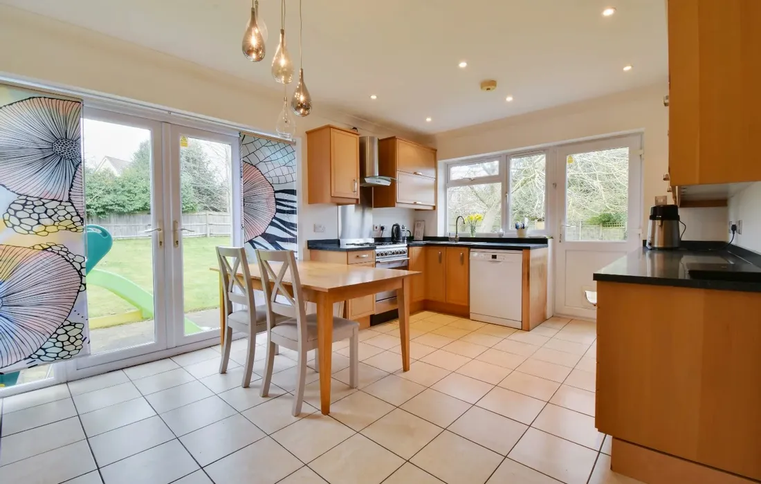 4 bedroom house to rent