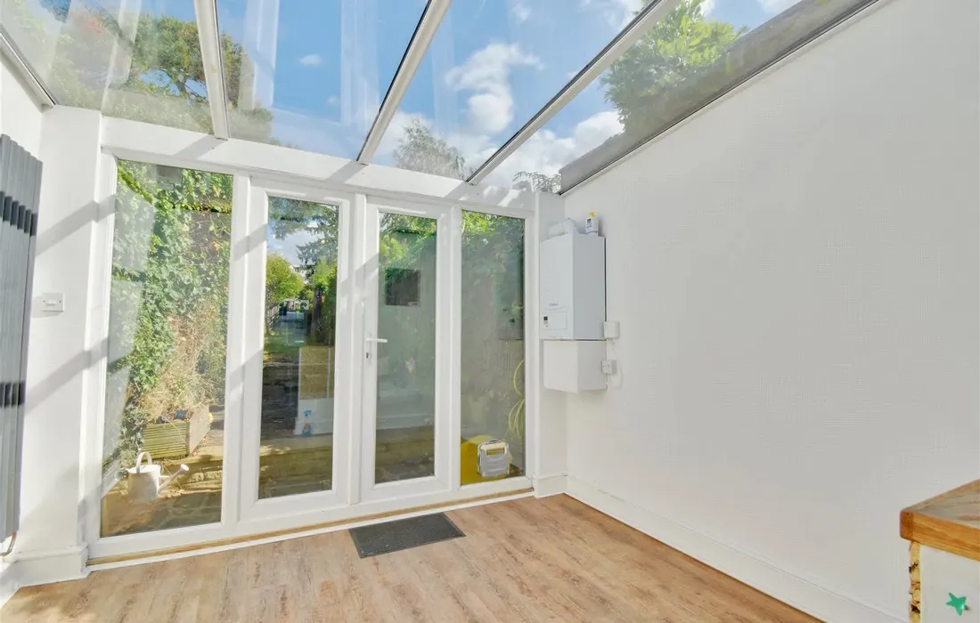 2 bedroom house to rent