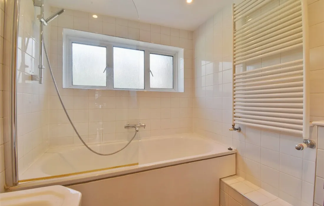 2 bedroom house to rent