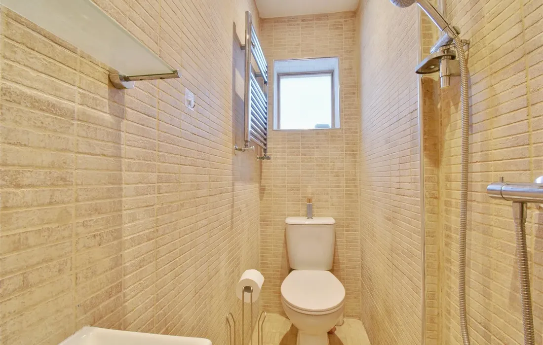 2 bedroom house to rent