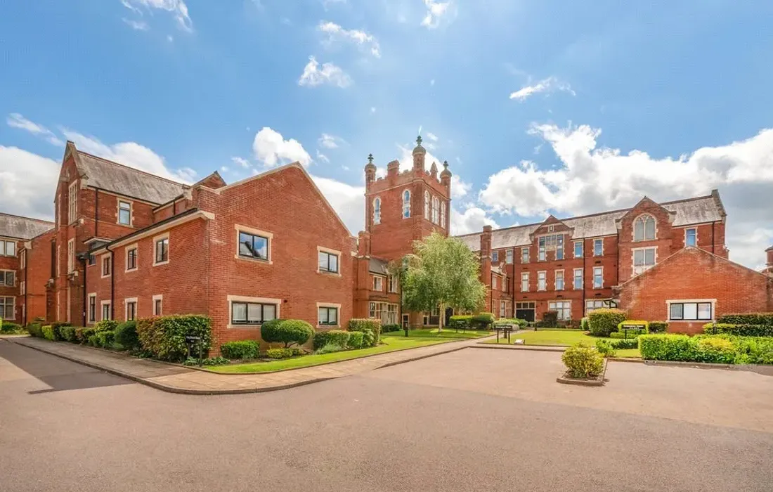 3 bedroom apartment to rent