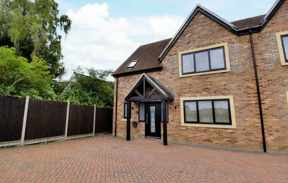 3 bedroom house to rent