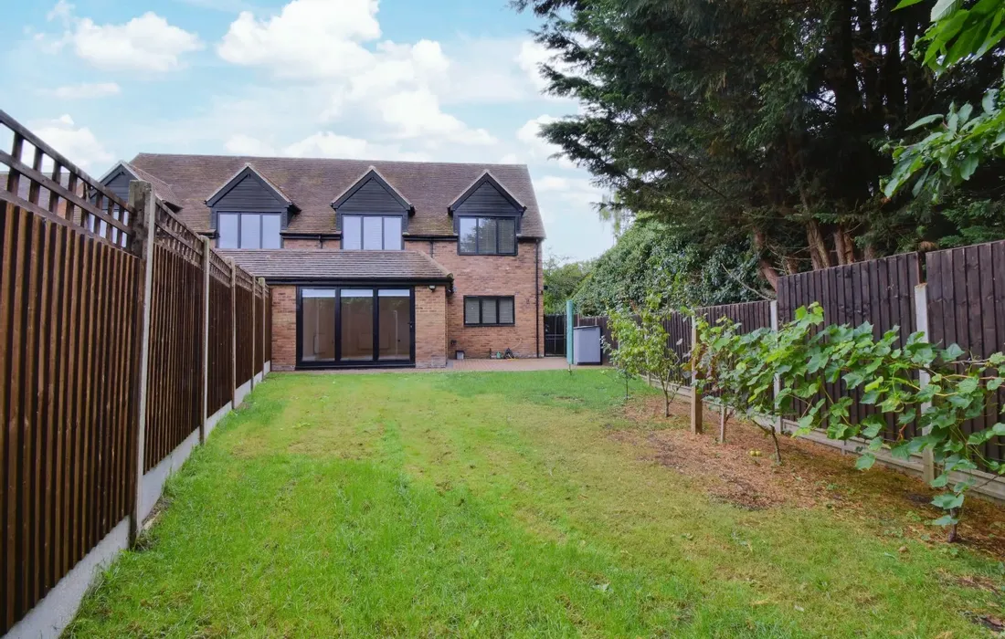 3 bedroom house to rent