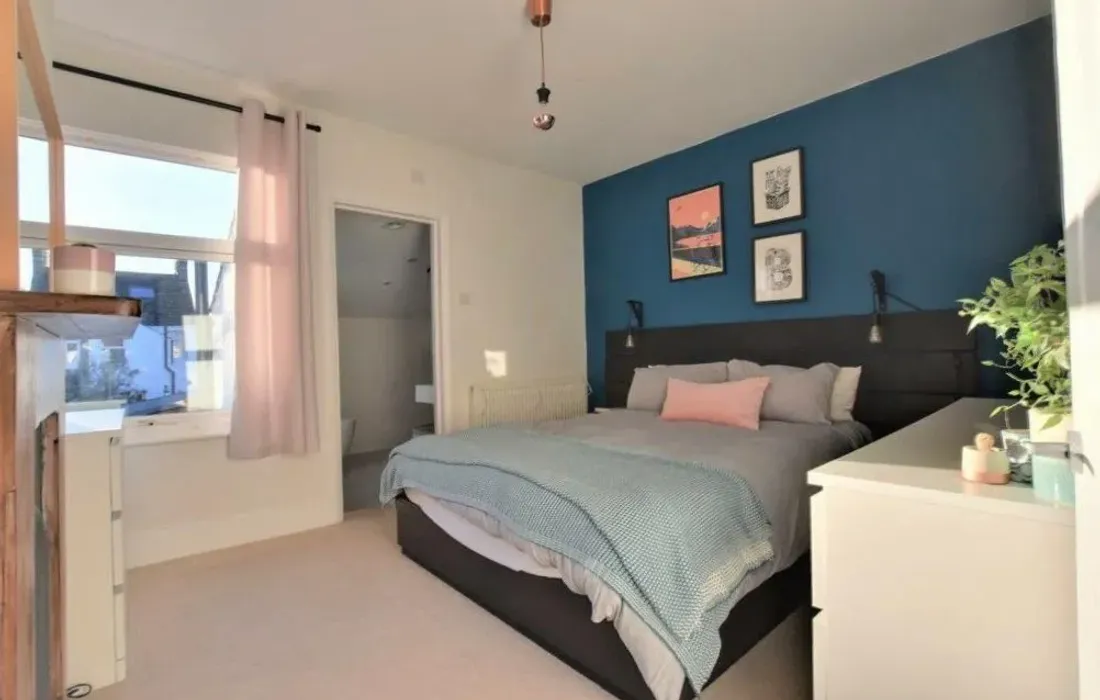 2 bedroom house to rent