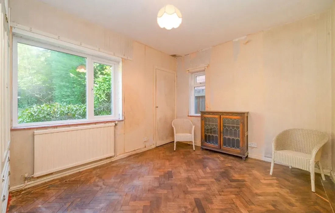 2 bedroom bungalow for sale