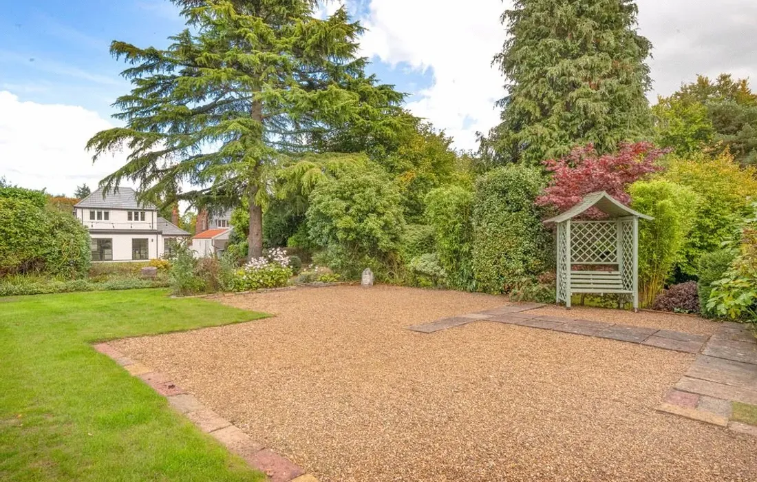 4 bedroom house for sale