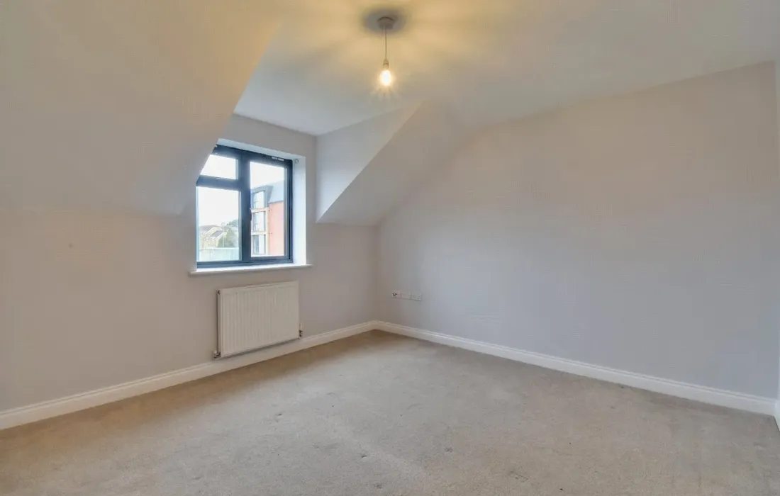 2 bedroom house for sale