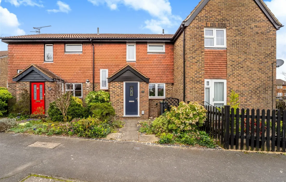 2 bedroom house for sale