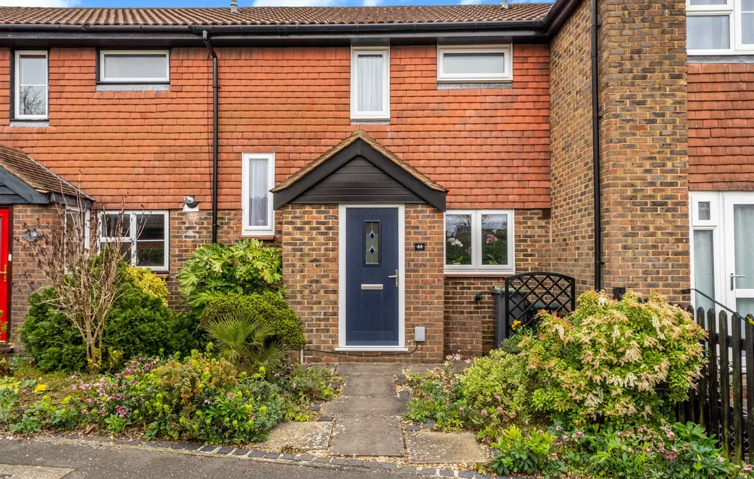 2 bedroom house for sale