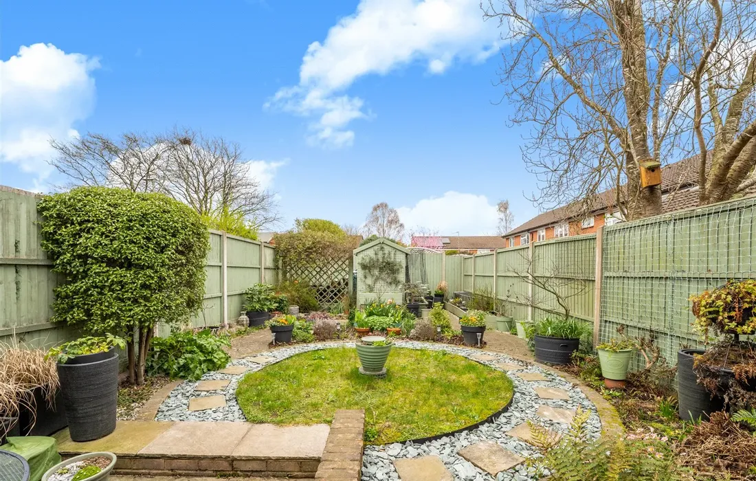 2 bedroom house for sale