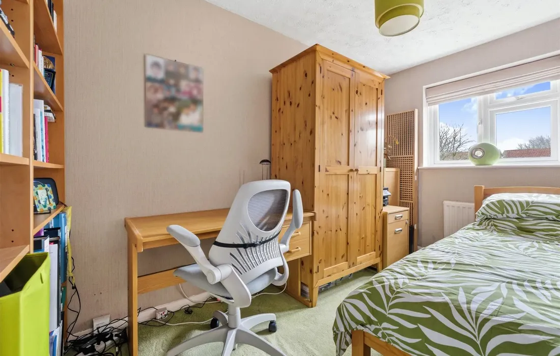 2 bedroom house for sale