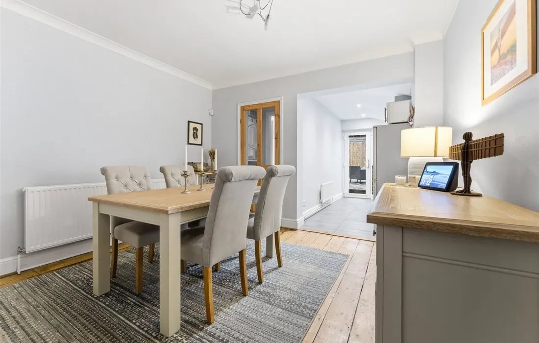 2 bedroom house for sale