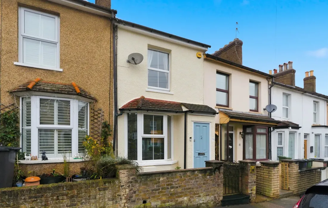 2 bedroom house for sale
