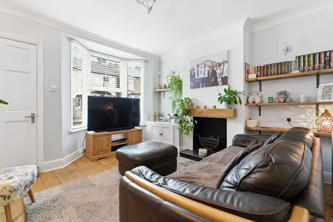 2 bedroom house for sale
