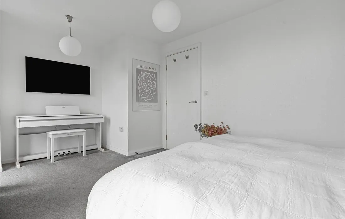 2 bedroom apartment for sale