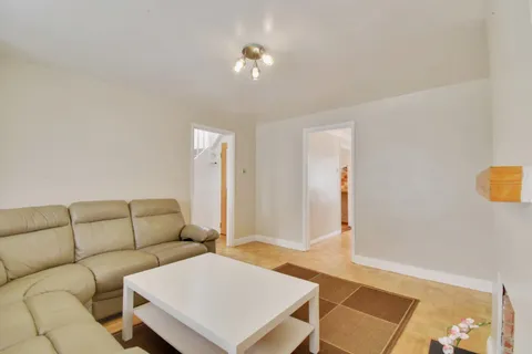 3 bedroom house to rent
