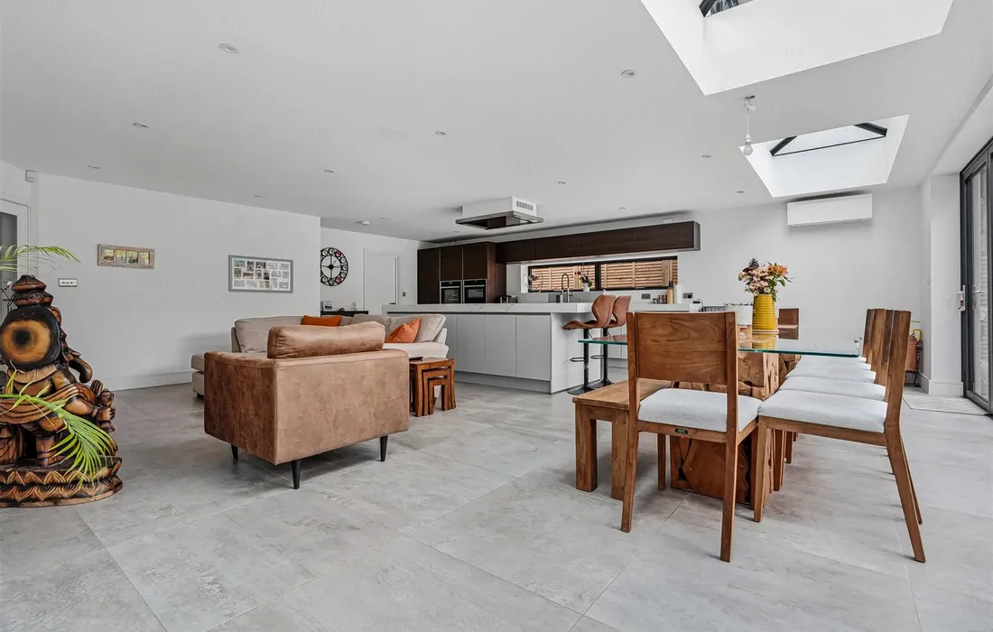 4 bedroom house for sale