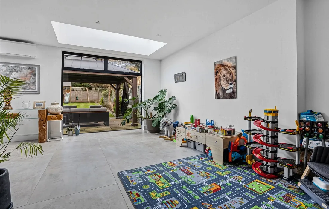 4 bedroom house for sale