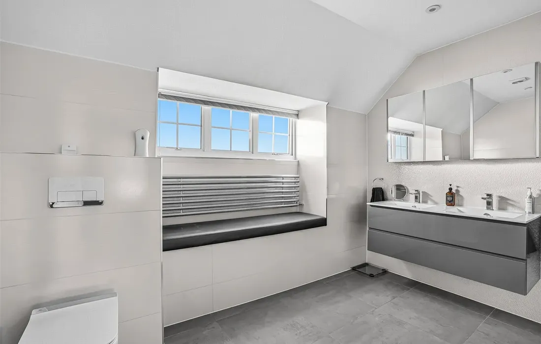 4 bedroom house for sale