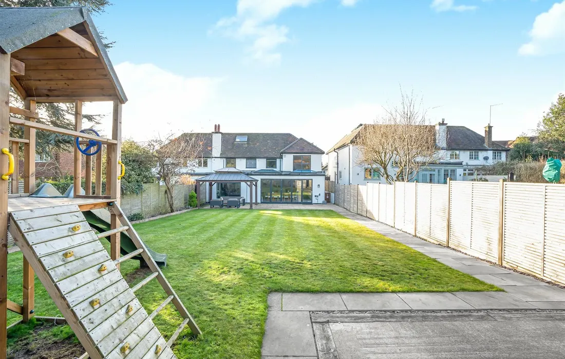 4 bedroom house for sale