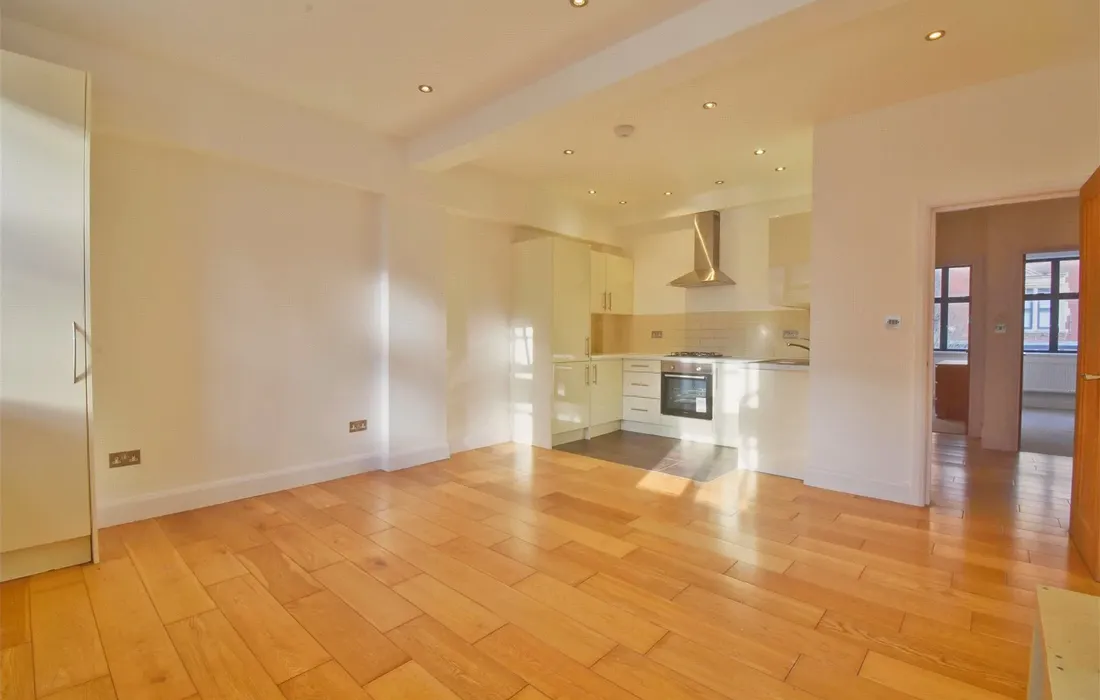 2 bedroom apartment to rent