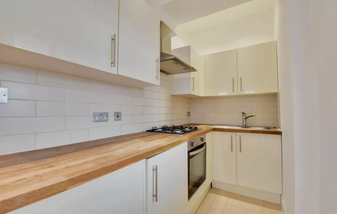 1 bedroom apartment to rent