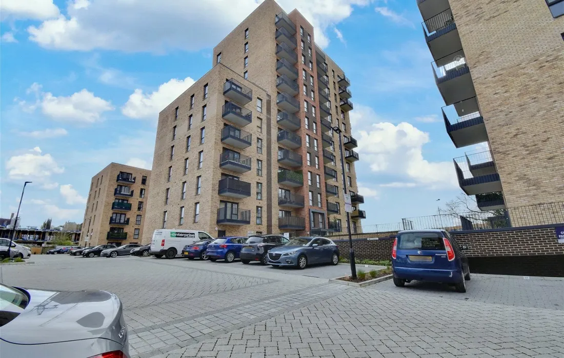 2 bedroom apartment for sale