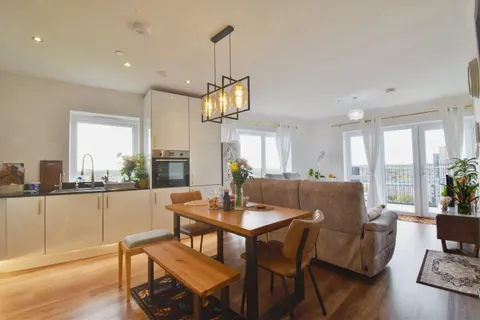 2 bedroom apartment for sale