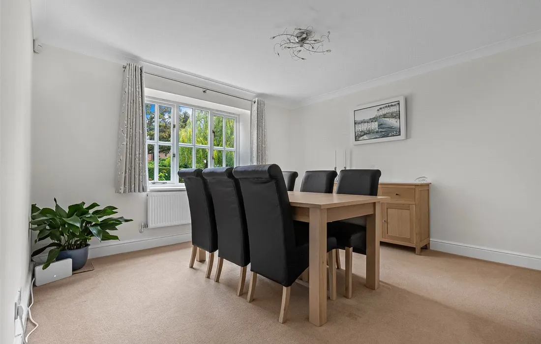 5 bedroom house for sale