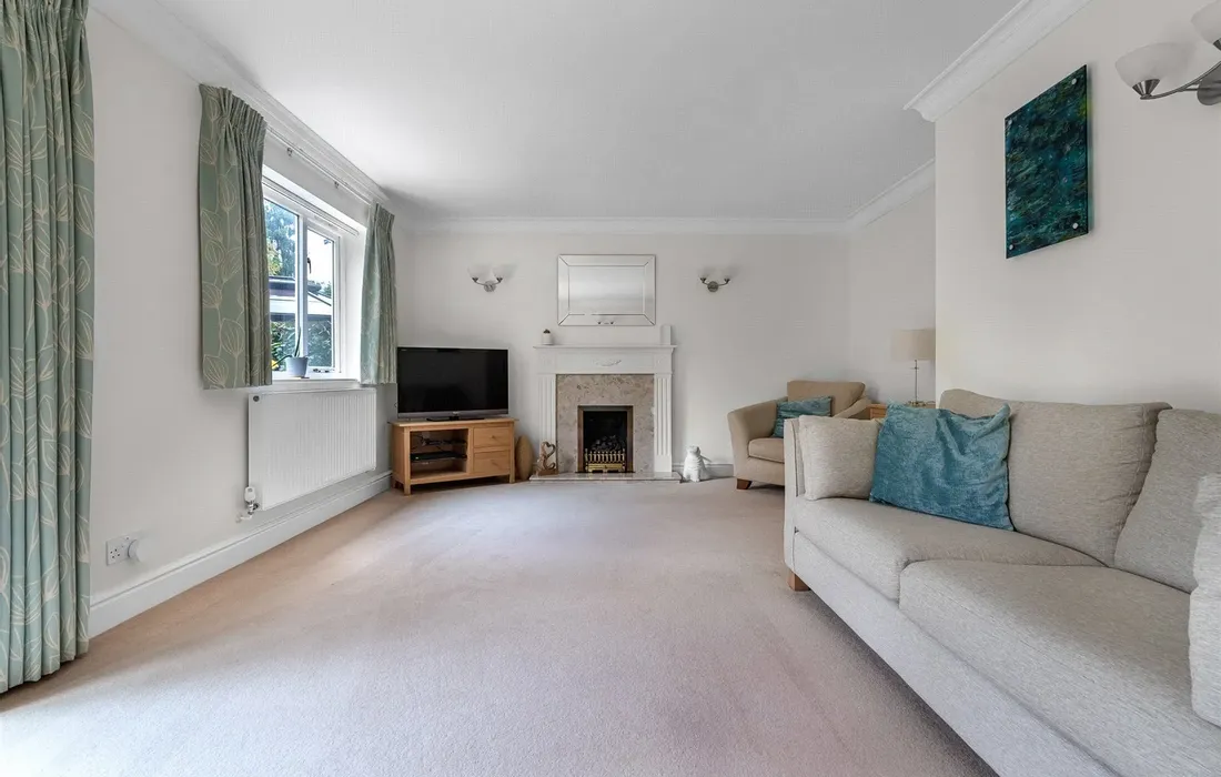 5 bedroom house for sale