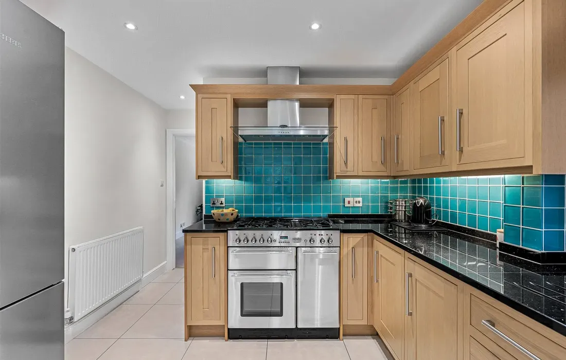 5 bedroom house for sale