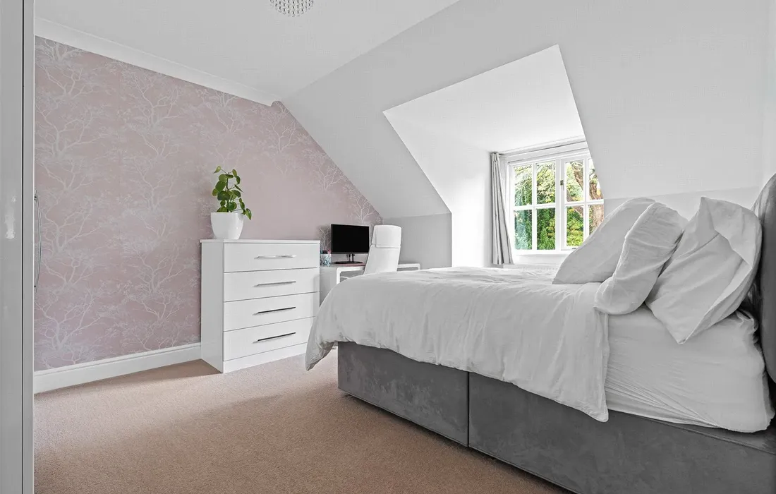 5 bedroom house for sale