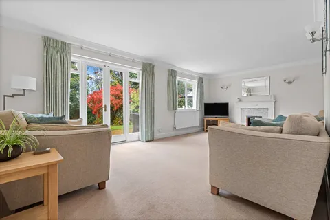 5 bedroom house for sale