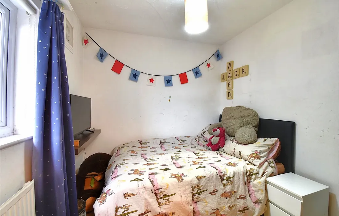 5 bedroom house for sale