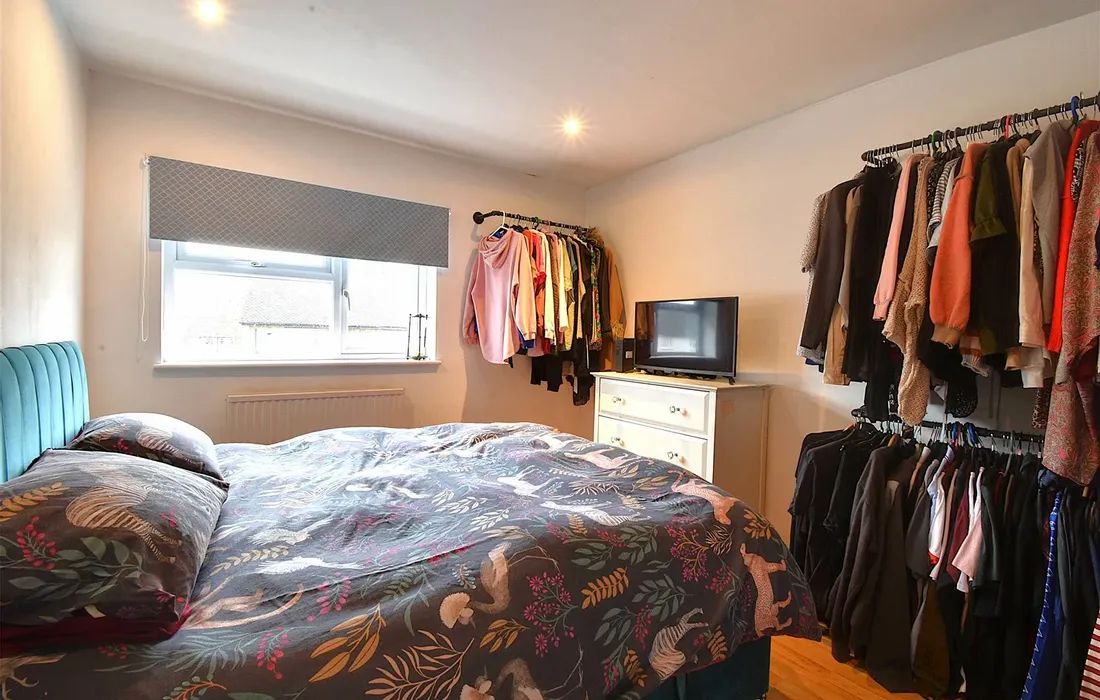 5 bedroom house for sale