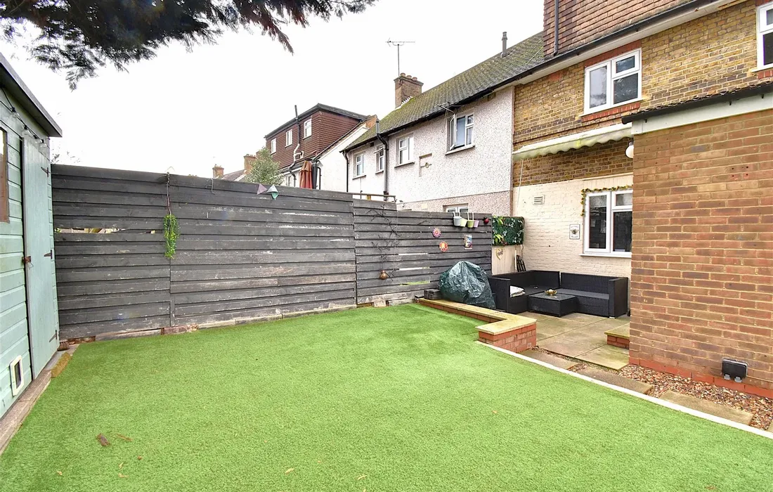 5 bedroom house for sale