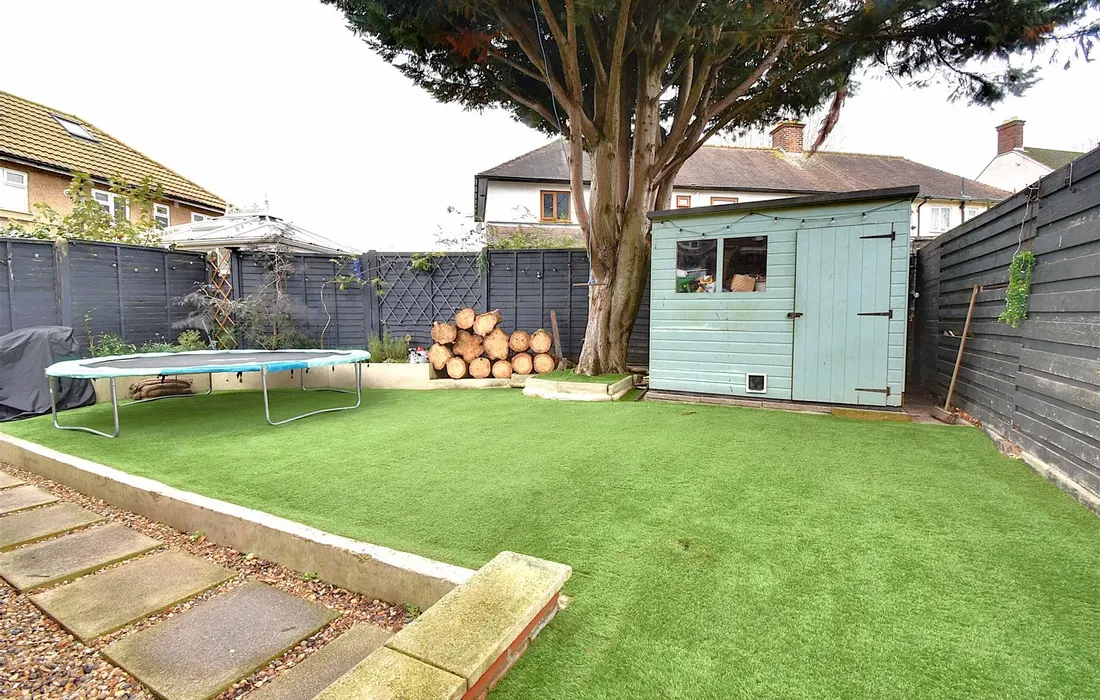 5 bedroom house for sale