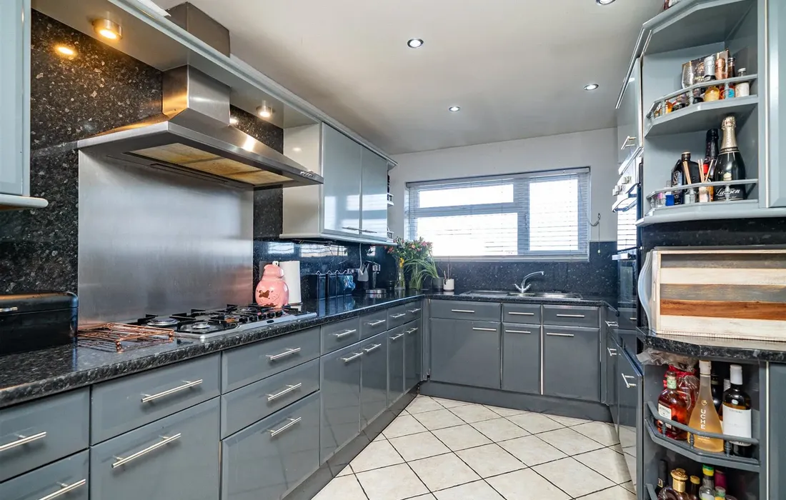 3 bedroom house for sale