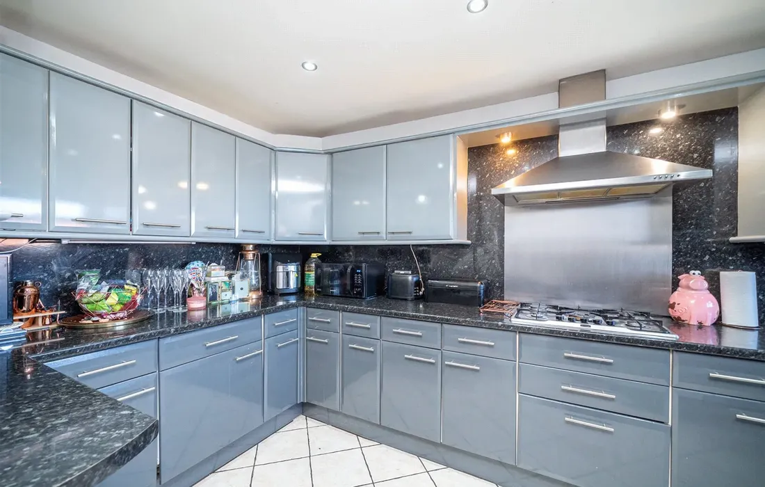 3 bedroom house for sale